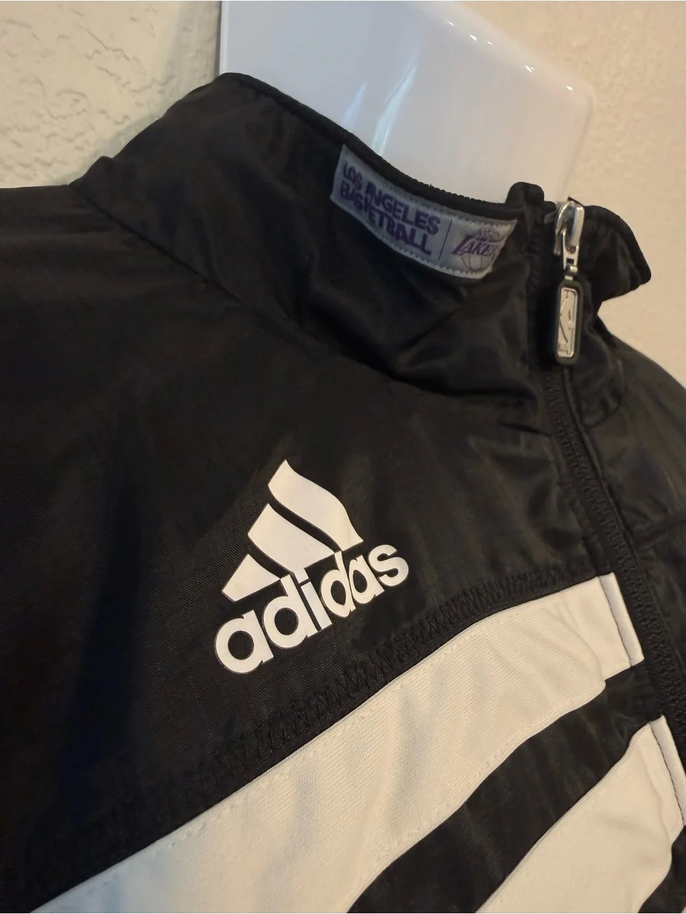 Adidas Los Angeles Lakers Full Zip Track Jacket Black Three Stripe Men’s | XXL